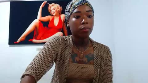 alexia_sinclaire24 online show from December 14, 2025, 11:20 pm