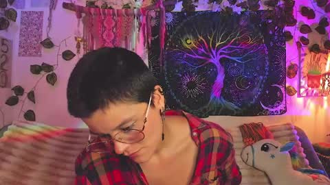 Alex online show from April 4, 2026, 11:02 pm