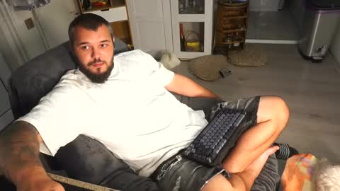 Alex online show from September 10, 2025, 8:42 pm