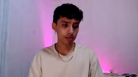 Snapshot of alexis21_ chatting on July 20, 2026, 10:39 am Alexis online show from July 20, 2026, 10:39 am