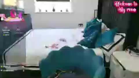 Alexis White online show from July 9, 2026, 9:57 am