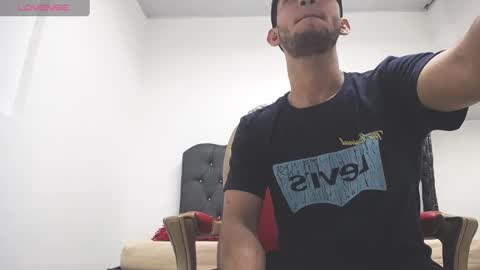 alexiscollinss online show from February 16, 2025, 2:42 am