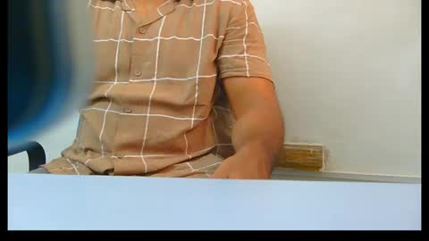alexkerala84 online show from May 25, 2026, 11:38 am