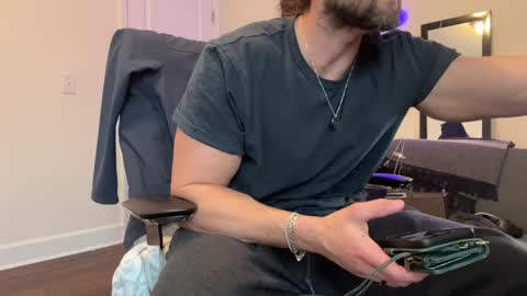 Snapshot of alexmanndickerson chatting on January 26, 2025, 1:25 pm Alex Mann online show from January 26, 2025, 1:25 pm