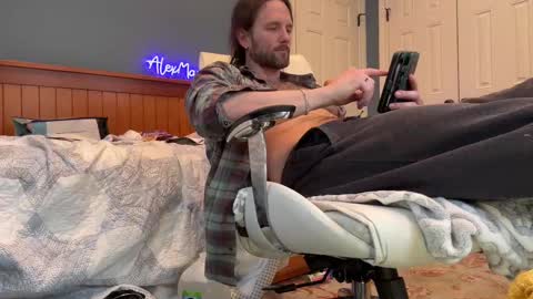 Snapshot of alexmanndickerson chatting on February 25, 2025, 3:49 pm Alex Mann online show from February 25, 2025, 3:49 pm