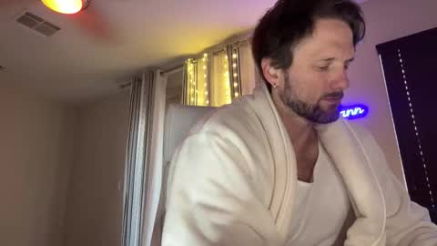 Snapshot of alexmanndickerson chatting on October 23, 2025, 2:49 pm Alex Mann online show from October 23, 2025, 2:49 pm