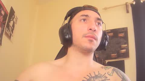 Alexxx online show from October 1, 2025, 6:36 pm