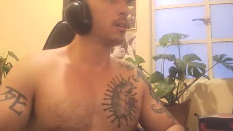 Alexxx online show from May 18, 2026, 1:02 am