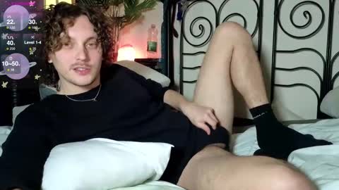 Alex online show from April 1, 2026, 6:27 pm