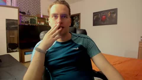 alexs9xtime online show from May 13, 2026, 10:01 am
