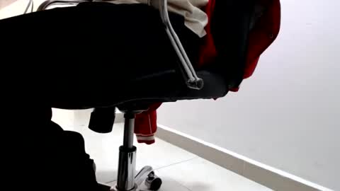 Alex online show from December 1, 2024, 4:29 pm