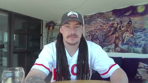 Alex online show from November 1, 2025, 1:29 am