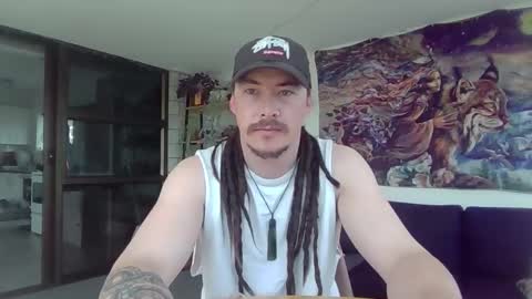 Alex online show from November 2, 2025, 2:25 am