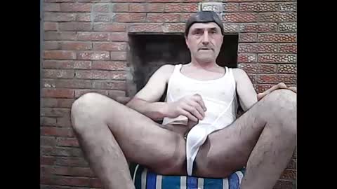 Snapshot of alexx_70 chatting on November 21, 2025, 3:38 am Alexandr online show from November 21, 2025, 3:38 am