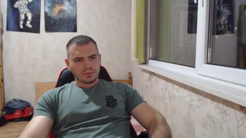 alexxgorilla online show from November 27, 2025, 5:26 pm