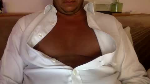 alexxx9spain online show from May 24, 2026, 11:43 pm