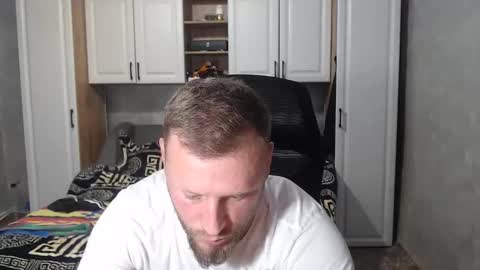 Snapshot of alexyno2020 chatting on November 3, 2025, 11:04 pm alexyno2022 ONLYFANS online show from November 3, 2025, 11:04 pm