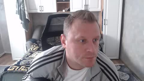 Snapshot of alexyno2020 chatting on November 14, 2025, 10:25 am alexyno2022 ONLYFANS online show from November 14, 2025, 10:25 am