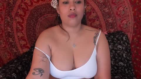 Snapshot of alfaya chatting on October 4, 2025, 3:48 am Eda online show from October 4, 2025, 3:48 am