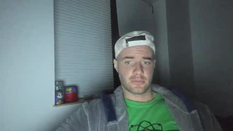 Snapshot of alfiesolomons87 chatting on February 28, 2025, 7:14 pm alfiesolomons87 online show from February 28, 2025, 7:14 pm