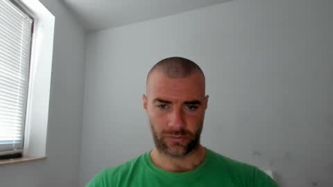 Snapshot of alfiesolomons87 chatting on October 27, 2025, 9:46 am alfiesolomons87 online show from October 27, 2025, 9:46 am