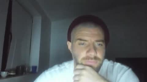 alfiesolomons87 online show from February 1, 2026, 9:35 pm