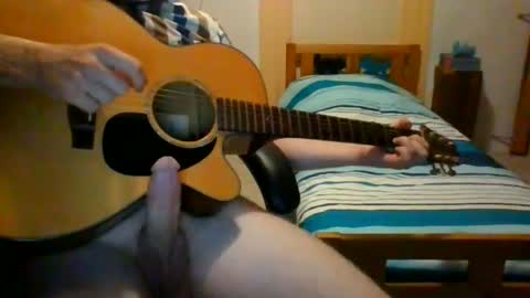 Snapshot of alfredosred123 chatting on July 13, 2026, 8:44 pm Alfredo Ginger huge cock online show from July 13, 2026, 8:44 pm