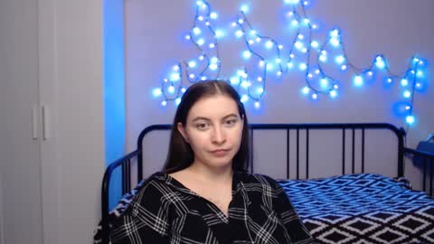 Alice online show from December 13, 2024, 2:21 am