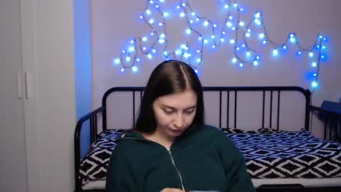 Alice online show from January 2, 2025, 7:51 pm