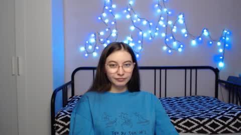 Alice online show from January 6, 2025, 6:52 pm