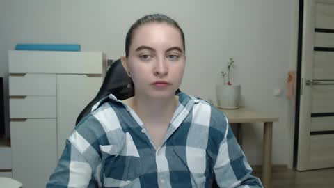 Alice online show from June 4, 2026, 2:01 pm