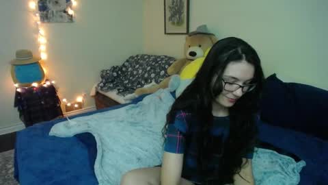 Alice Asks online show from September 13, 2025, 4:56 am