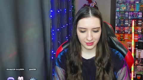 Snapshot of alice_bailey chatting on December 24, 2024, 6:28 pm Alice online show from December 24, 2024, 6:28 pm