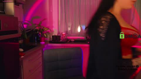 Snapshot of alice_bane chatting on December 10, 2024, 8:38 pm A R Y A  T I A online show from December 10, 2024, 8:38 pm