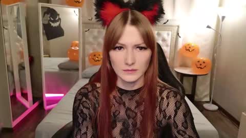 Snapshot of alice_gold__ chatting on October 31, 2025, 2:12 am Ur future wife Alice 8 pm - 4 am NY time online show from October 31, 2025, 2:12 am