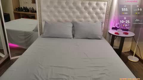 Snapshot of alice_gold__ chatting on February 20, 2026, 6:26 am Ur future wife Alice 8 pm - 4 am NY time online show from February 20, 2026, 6:26 am