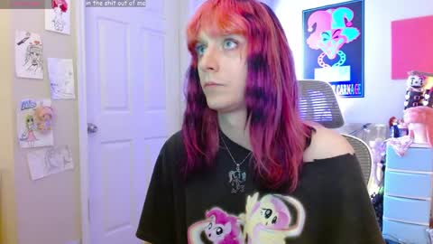 Alice Hatchette online show from May 7, 2026, 8:25 pm