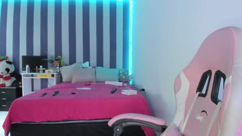 Maria  Join free Telegram and suscribe my OF online show from December 20, 2024, 5:18 pm