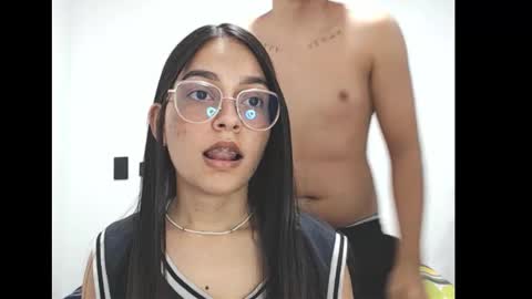 Snapshot of alice_julieta chatting on November 4, 2025, 12:54 am Alice Julieta online show from November 4, 2025, 12:54 am