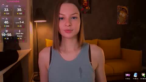 Snapshot of alice_karenina chatting on December 1, 2025, 3:00 am Alice online show from December 1, 2025, 3:00 am