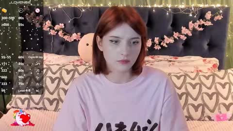 Snapshot of alice_langley chatting on September 19, 2025, 12:50 pm Alice 3 online show from September 19, 2025, 12:50 pm