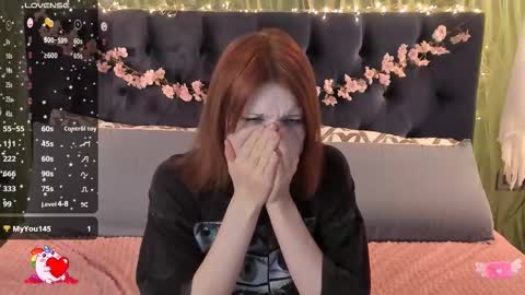 Snapshot of alice_langley chatting on October 11, 2025, 11:31 am Alice 3 online show from October 11, 2025, 11:31 am