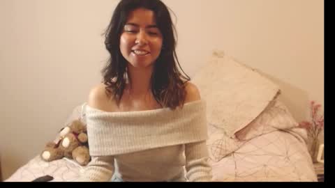 Snapshot of alice_middle01 chatting on October 12, 2025, 7:46 pm Alice online show from October 12, 2025, 7:46 pm