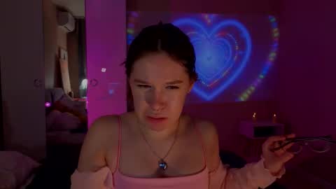 Snapshot of alice_miiiller chatting on February 1, 2026, 9:13 pm Alice online show from February 1, 2026, 9:13 pm