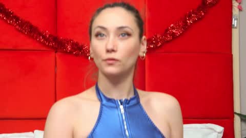 Snapshot of alice_munro chatting on January 3, 2025, 9:47 pm AliceMunro online show from January 3, 2025, 9:47 pm