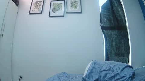 alice_paola online show from July 31, 2026, 7:24 pm