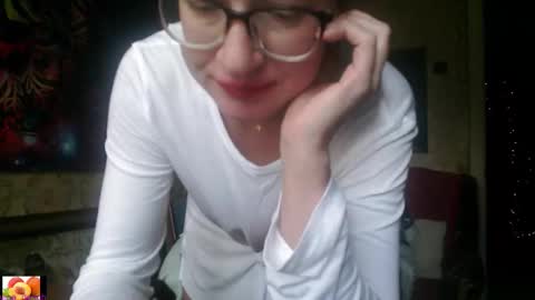 Snapshot of alice_peach chatting on September 25, 2025, 12:20 pm bigclit daddy squirt bigdildo fit online show from September 25, 2025, 12:20 pm