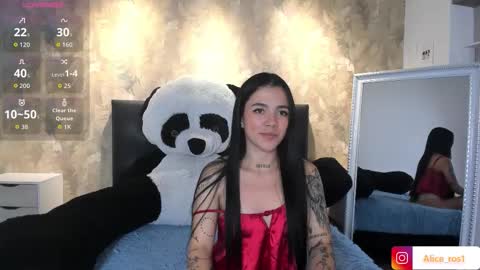 Snapshot of alice_rose5 chatting on October 4, 2025, 3:26 am Alice  online show from October 4, 2025, 3:26 am
