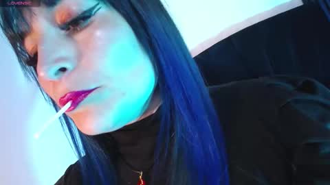 Alice online show from November 4, 2025, 7:02 pm