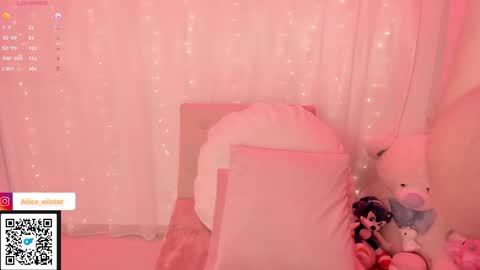 Alice  online show from September 25, 2025, 6:11 pm